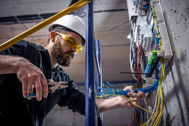 Best Electrician Near Me  in Minco, OK